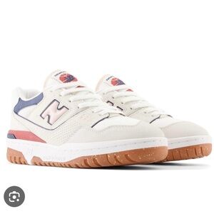 Women’s new balance 550s